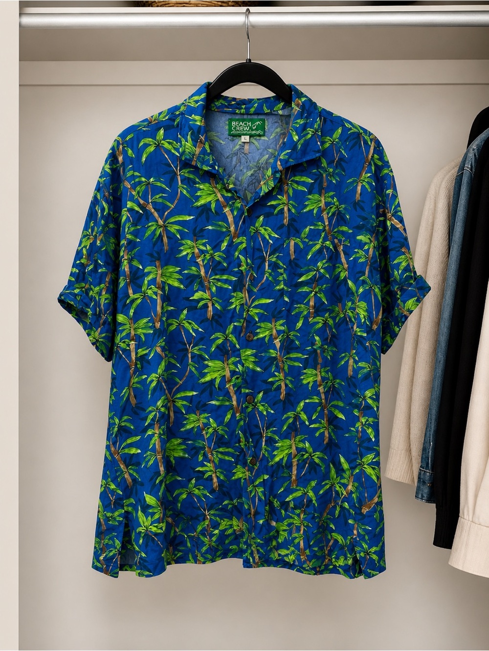 Beach Crew Hawaiian Shirt Blue Palm Print Rayon Large Tropical